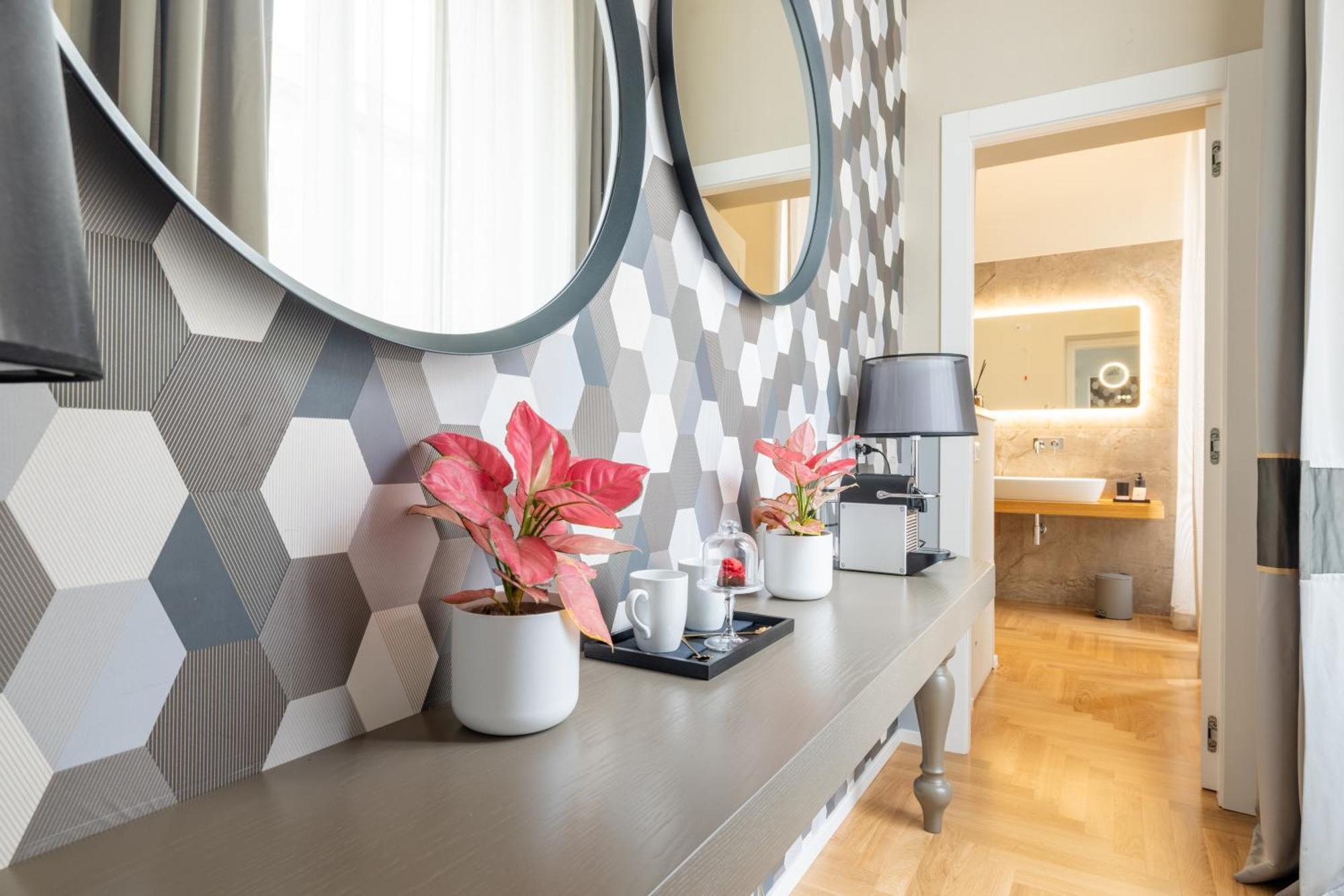 Suites Romae Rex Εξωτερικό φωτογραφία